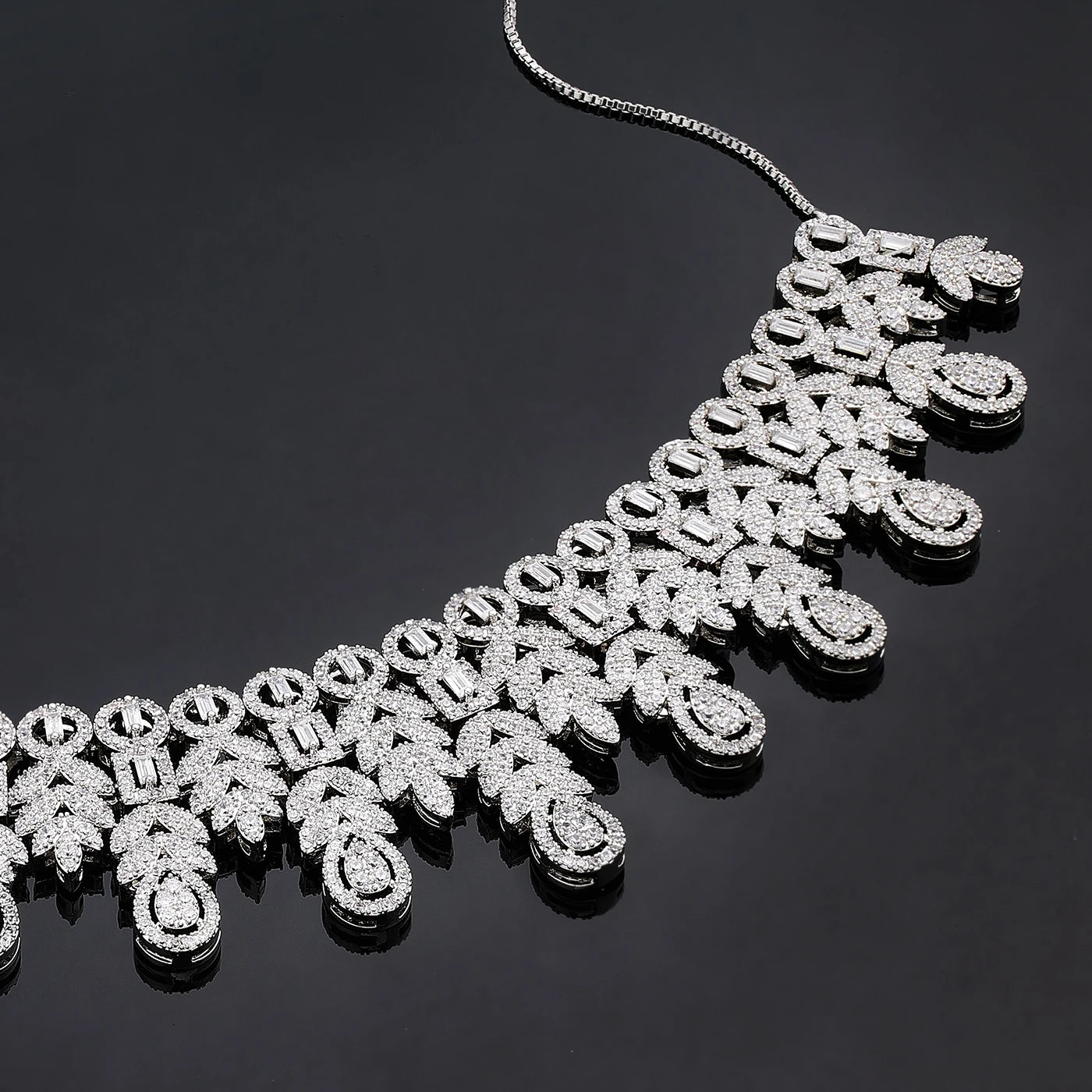 2025 Hot Sale Bridal Wedding Jewelry Sets for Women 4 Pieces Wedding Party Zirconia Necklace Bracelet with Adjustable Chain. 3256 8060 4637 6870 AE