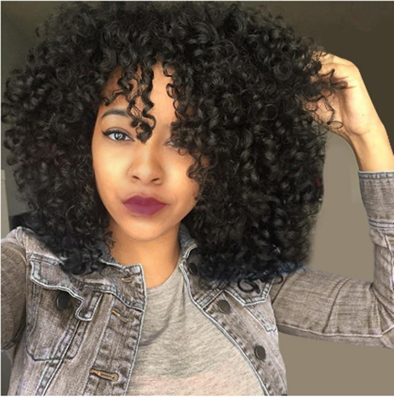 Manufacturers Supply European And American Wigs, African Short Curly Hair Female Wigs, Fluffy Small Curly Bangs, Long Curly Hair Wigs.
CJHC 1104 47901AZ